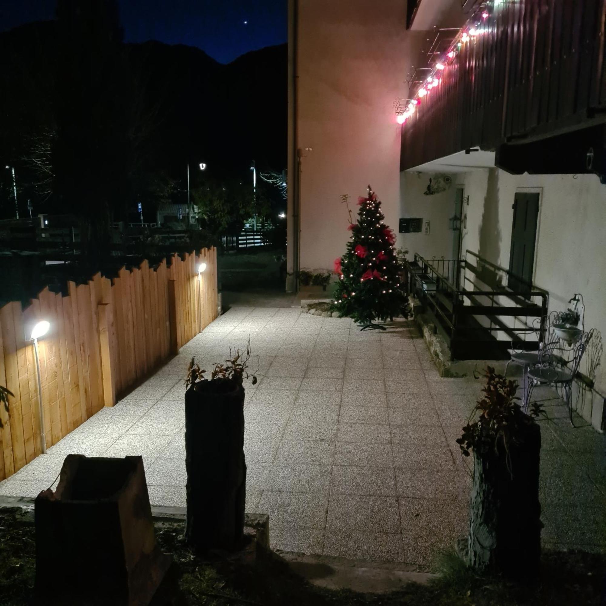 Bioledro Casa Lena Apartment Mezzolago Luaran gambar