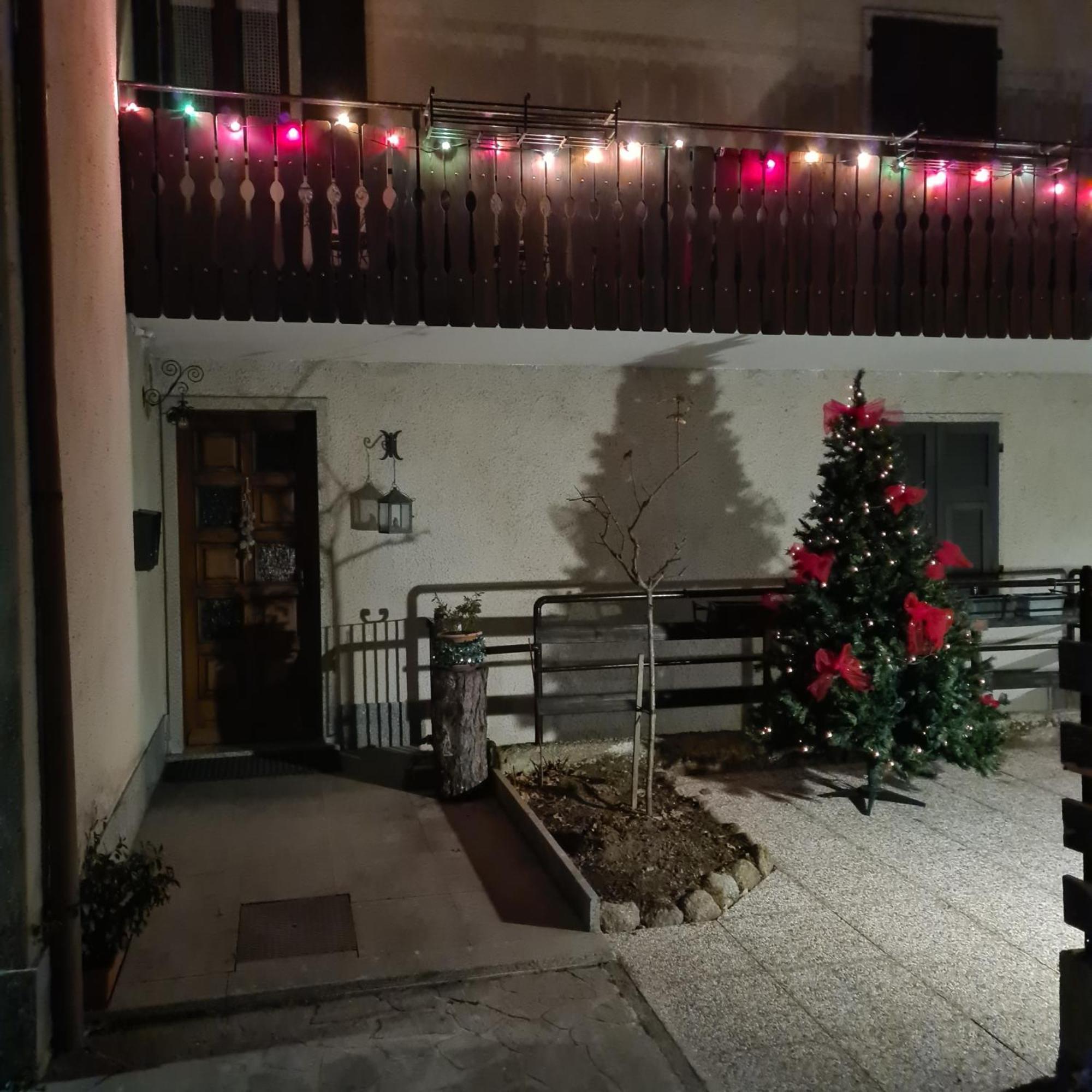 Bioledro Casa Lena Apartment Mezzolago Luaran gambar