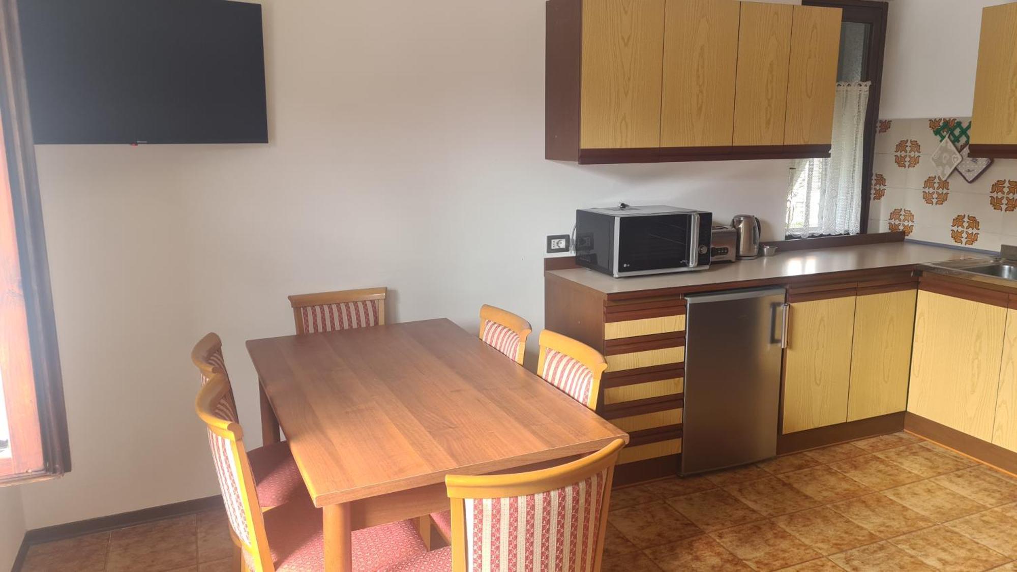 Bioledro Casa Lena Apartment Mezzolago Luaran gambar
