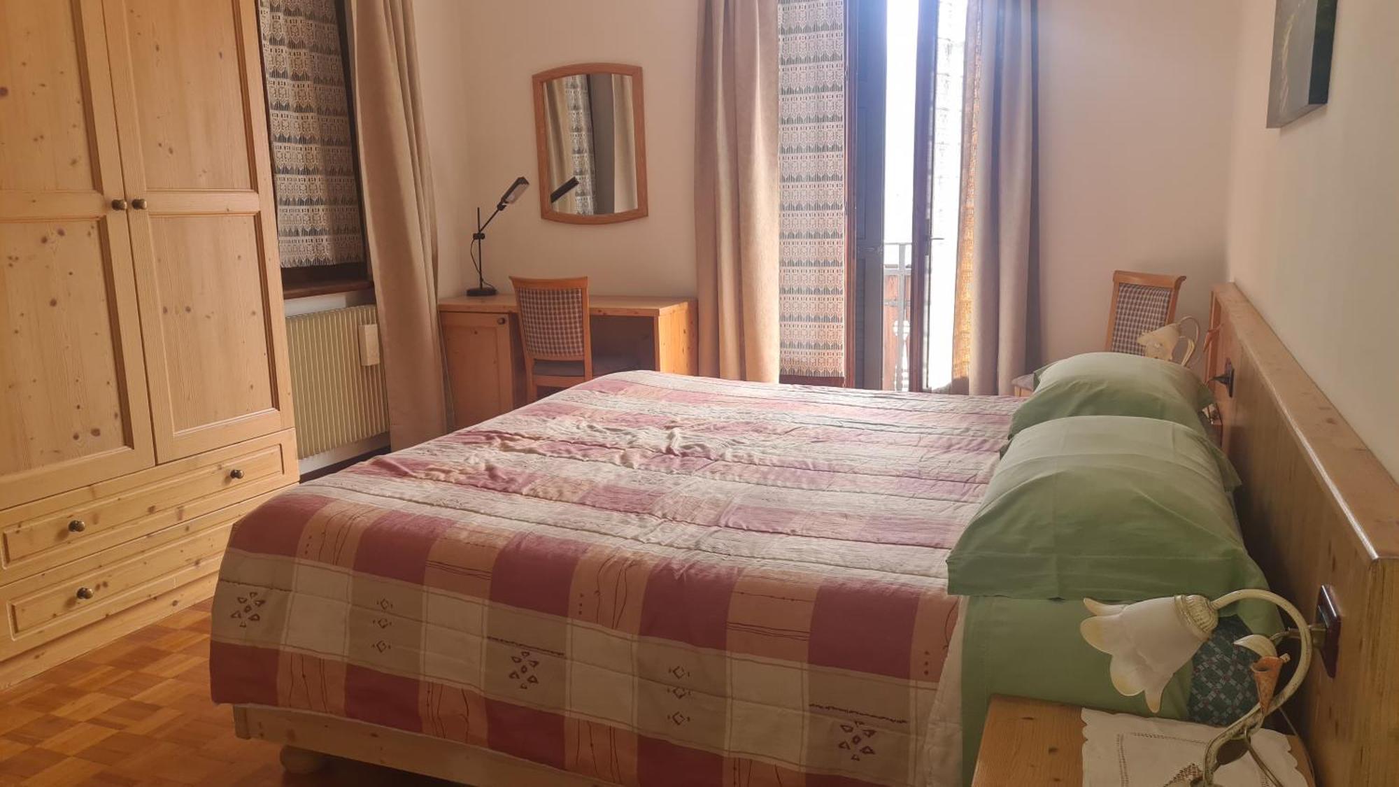 Bioledro Casa Lena Apartment Mezzolago Luaran gambar