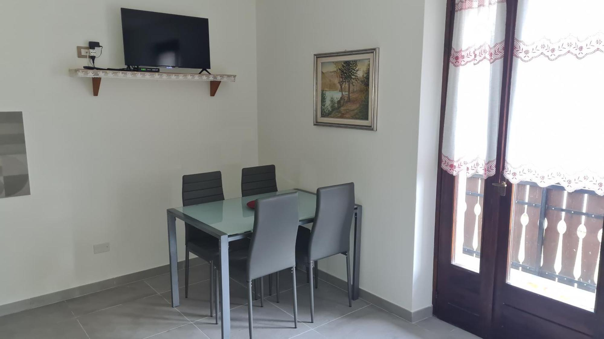 Bioledro Casa Lena Apartment Mezzolago Luaran gambar